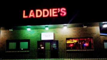 Laddie's inside