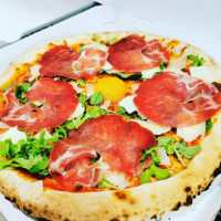 Pizzas Du Golfe food