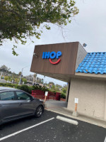 Ihop outside