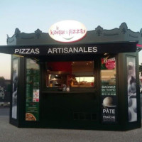 Le Kiosque À Pizzas De Talmont Saint Hilaire food