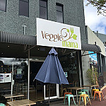 Veggie Mama inside