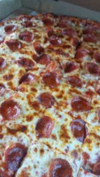 Romeo's Pizza food