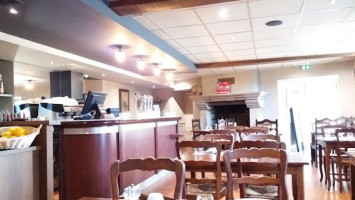 Restaurant Creperie Pizzeria Bar Le Triskell food