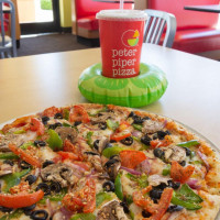 Peter Piper Pizza food