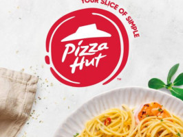 Pizza Hut (eastpoint Mall) food