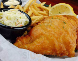 Rusty Bucket And Tavern food