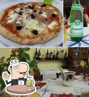 La Pizzica food