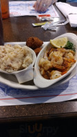 Cedar River Seafood food