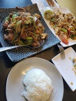 Sawatdee Thai Cuisine food