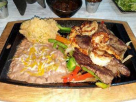 UNCLE RICOS CANTINA LLC food