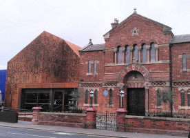 Manchester Jewish Museum outside