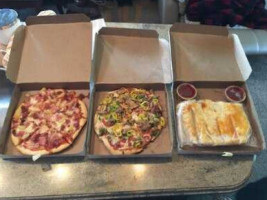 Pasco's Pizza. food