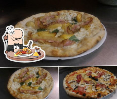 Pizzeria Nestor food