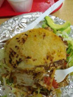 Taqueria Del Buen Pastor food