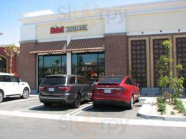 The Habit Burger Grill outside