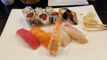 Sushi Badaya Restaurant food