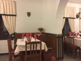 Restaurant Csani food