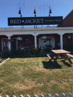 Red Jacket Orchards inside