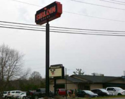 The Sirloin House Of Martinsville outside