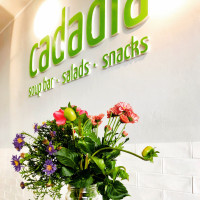 Cadadia outside