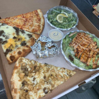 Broadway Pizza food