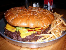 Clifford's Steak Ale food