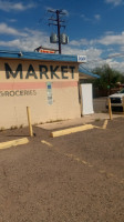 Catalina Market outside