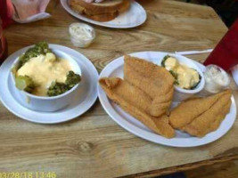 Borden's Buckboard Diner food