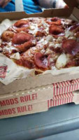 Mod Pizza food