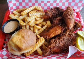 Nashville Hot Chicken food