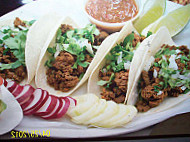 3 Brother's Tacos food