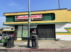 Excellent Donuts outside