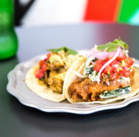 Tacos Tu Madre Westwood food