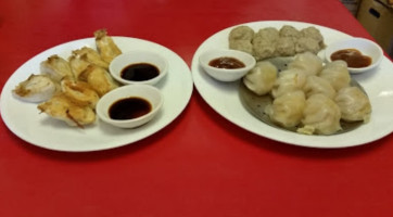 New Hong Kong Chinese Snack House food