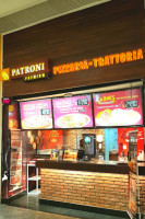 Patroni Pizza inside