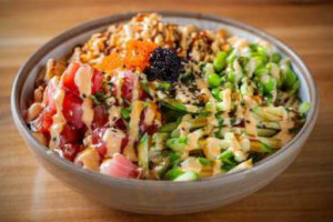 Aloha Poke Co. food