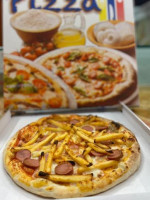 Pizza E Piada Di Singh Mahavir food