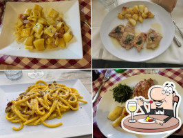 Trattoria Del Volo A Vela: L' Accademia Der Cacio E Pepe food