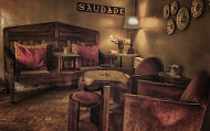 Café Saudade inside