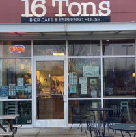 16 Tons Cafe inside