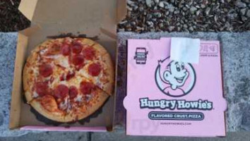 Hungry Howie's Pizza food