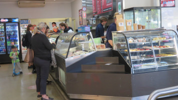 Bendigo's Original Pie Shop food