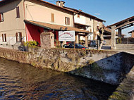 Trattoria Dell'angelo outside