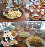 -pizzeria Tropicana food