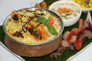 Saffron Indian Cuisine food