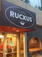 Cafe Ruckus food