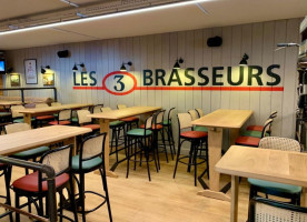 Les 3 Brasseurs inside