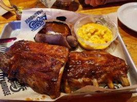 Logan's Roadhouse food