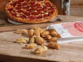 Pizza Hut. food