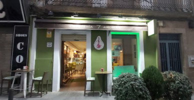 7 Aromas Nuevo Cafe food